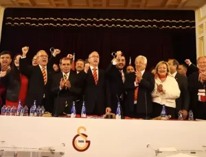 Galatasaray’da yeni yönetim mazbatalarını aldı