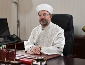 Diyanet İşleri Başkanı Erbaş, 2024 yılı vekaletle kurban kesim bedellerini açıkladı