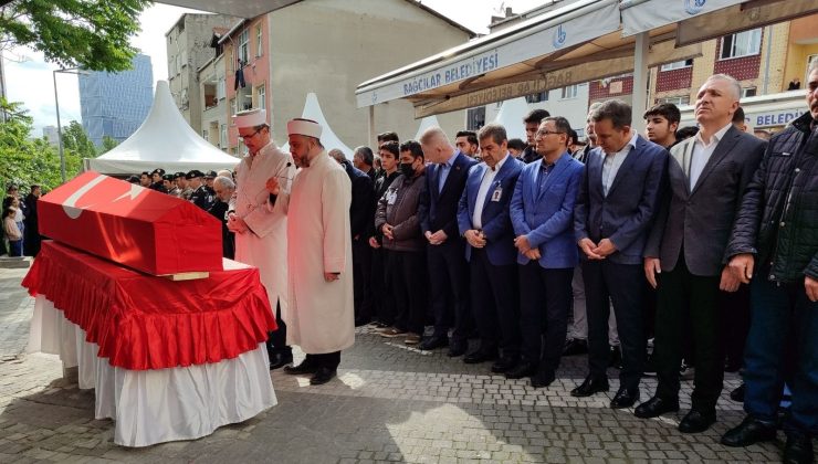 Sarıyer’de trafik kazasında hayatını kaybeden polis memuru son yolculuğuna uğurlandı