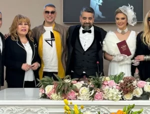 Zerrin Özer Aranjörü Mustafa Arapoğlunun nikah törenine katıldı