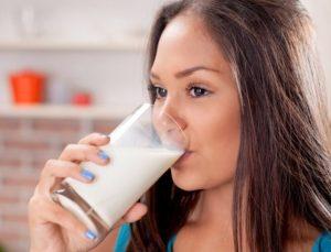 Uyku kalitenizi artırmak için sütün gücünden yararlanın