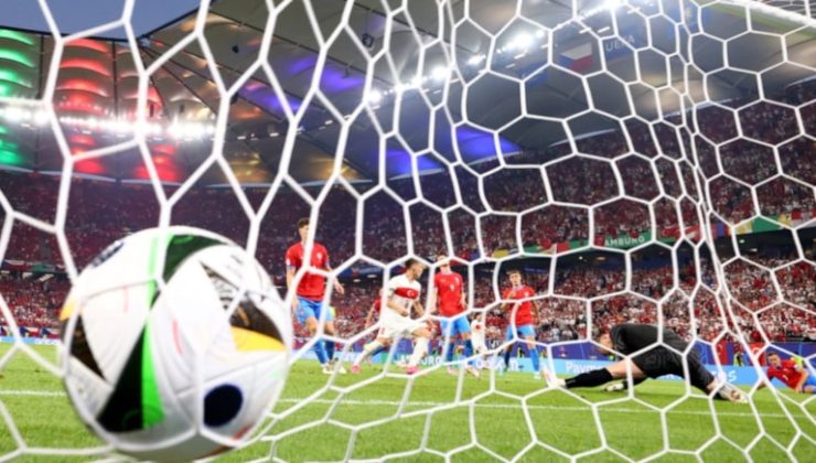 EURO 2024’te çeyrek finalistler belli oluyor