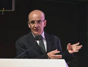 Mehmet Şimşek: Karbon ayak izinin vergilendirilmesi gerekiyor