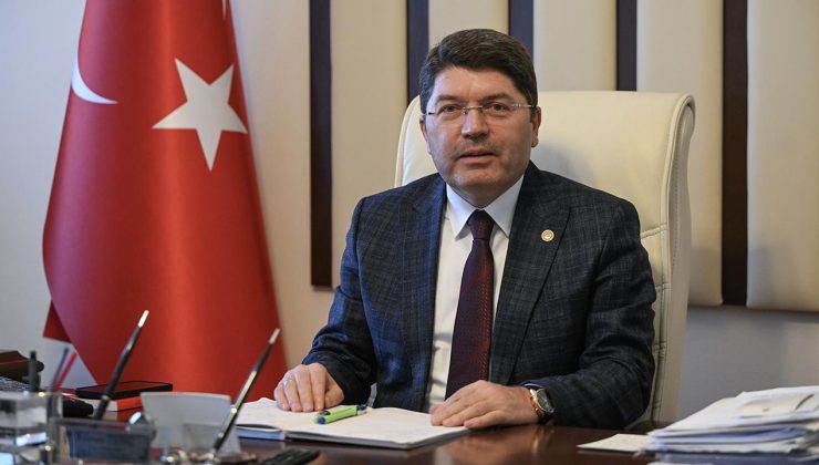 Bakan Tunç: Cumhurbaşkanlığı Kararnamelerinden kaynaklanan atamaların geçersiz olduğu şeklindeki yorumlar gerçek dışıdır