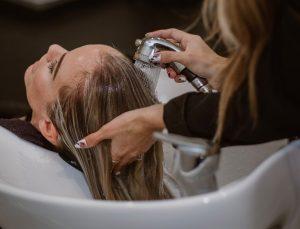 Uygulama başladı: Kuaför ve güzellik salonları bir gün kapalı olacak