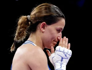 Milli boksör Hatice Akbaş, son 16’ya kaldı