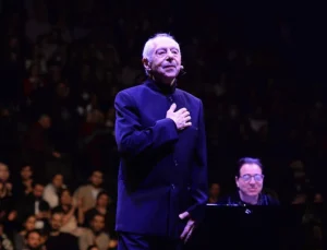 Genco Erkal hayatını kaybetti