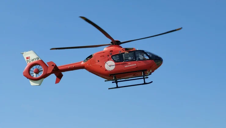 Bitlis’te ambulans helikopter 40 yaşındaki hasta için havalandı