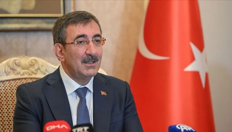 Cevdet Yılmaz: Artan kredi notumuzun nitelikli finansmana erişimi kolaylaştırmasını bekliyoruz