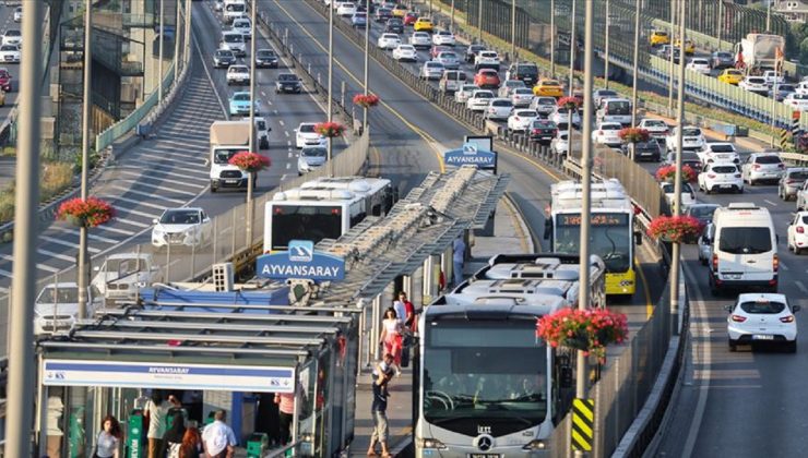 İstanbul’da toplu ulaşıma yüzde 13 zam geldi