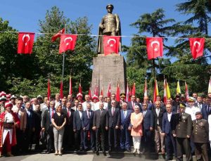 Trabzon’un fethinin 563. yıl dönümü törenlerle kutlandı