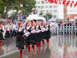 Afyonkarahisar’ın düşman işgalinden kurtuluşunun 102. yılı kutlandı