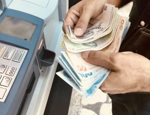 ATM’lerde Artık 100 Ve 200 TL Çekilebilecek