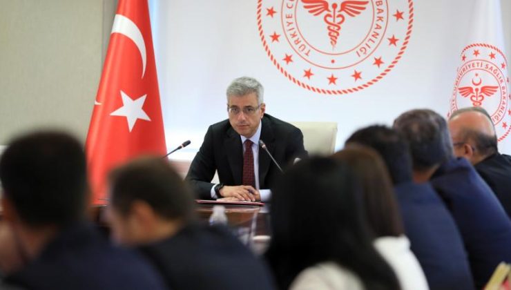 Bakan Memişoğlu: Maymun çiçeği ve COVID-19 ile ilgili alarm durumu yok