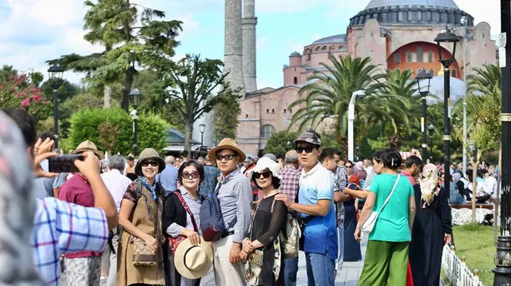 İstanbul turizmde ilk 7 ayda tüm yılların rekorunu kırdı