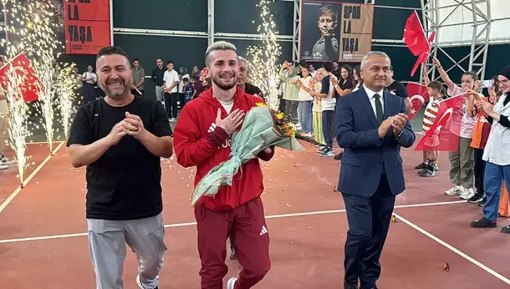 Ali Can Özcan: 2028’de altına çevirip düğün havasında bunu kutlayacağız inşallah!