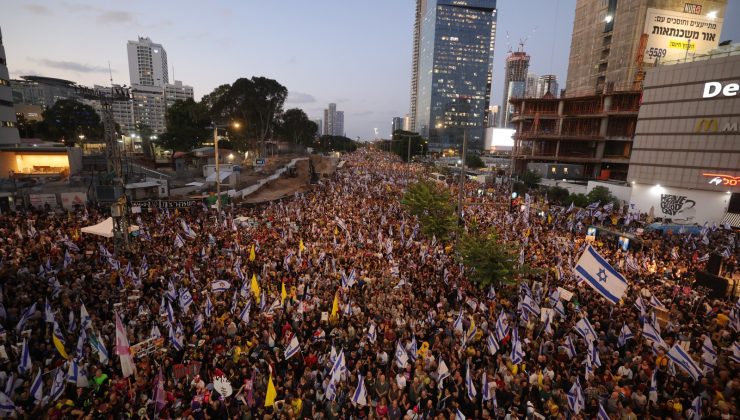 İsrail’de binlerce kişiden hükümet karşıtı protesto: “Her gün Netanyahu’nun Rus ruleti”