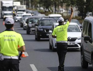 Trafikte 1 haftada 2 milyon 912 bin araç denetlendi