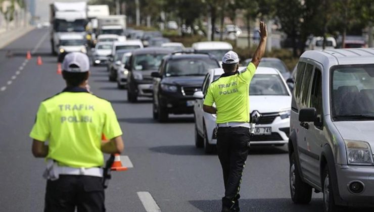 Trafikte 1 haftada 2 milyon 912 bin araç denetlendi