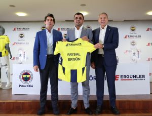 Ergünler Lojistik Fenerbahçe Petrol Ofisi Kadın Futbol Takımının Forma Sponsoru Oldu.. İmzalar Atıldı