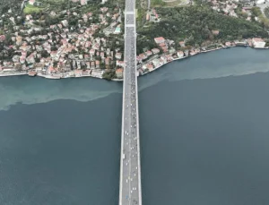 İstanbul Boğazı’na lağım suyu akıyor