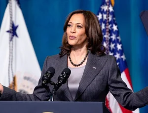 ABD Başkan Yardımcısı Kamala Harris’ten İran’ın İsrail saldırısına tepki