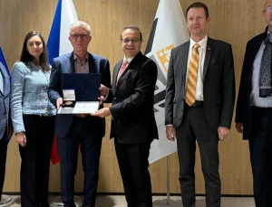 Büyükelçi Egemen Bağış’a Çekya’dan Ödül