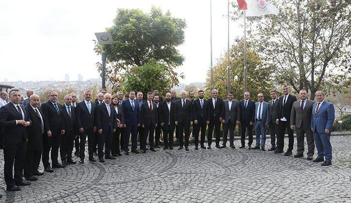 İstanbul Valisi Davut Gül’den Kağıthane’ye Ziyaret