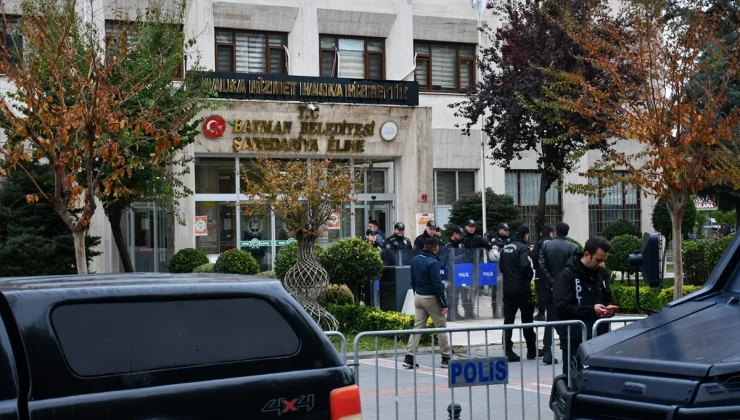 Batman Mardin ve Halfeti’ye kayyum atandı