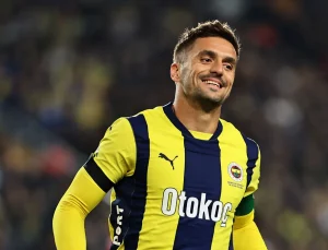 Dusan Tadic yeni sözleşmeyi kaptı
