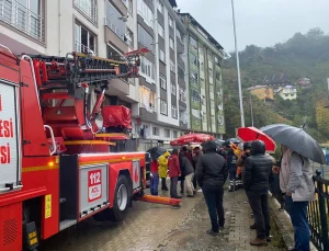 Rize’de heyelan: 1 ölü 4 yaralı