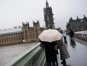 İngiltere’de sarı alarm: Bert Fırtınası nedeniyle sel uyarısı yapıldı