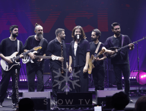 Koray Avcı’dan Dünya Turnesi ve Yeni Şarkı Müjdesi