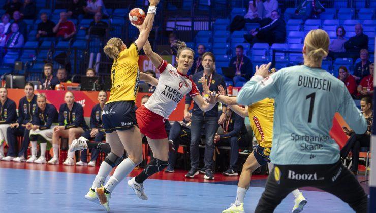 A Milli Kadın Hentbol Takımı, Avrupa Şampiyonası’na veda etti