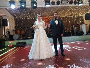 Ünlü Yapımcı Burak Bozdağ Bursa’da evlendi