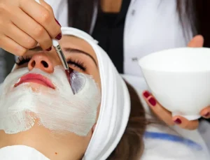 “Kış mevsimi, cilt yenileme işlemleri için ideal bir zaman dilimi”