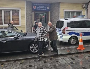 Mehmet Ali Erbil, Polis Merkezine İmza Attı