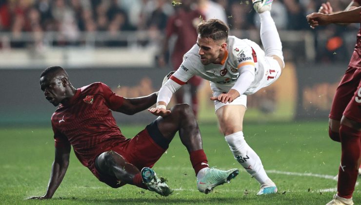 Galatasaray bir çok fırsat kaçırdığı maçtan 1 puanla ayrıldı.