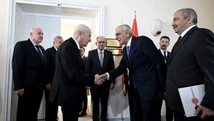 Ahmet Türk’ten İmralı açıklaması: Silah bırakma çağrısı gelebilir