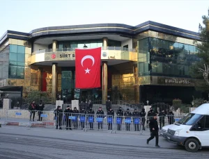 Siirt Belediyesi’ne kayyum atandı