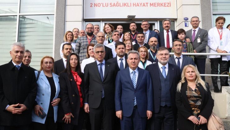 Sağlık Bakanı Memişoğlu’ndan İzmir ziyareti!