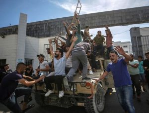 İsrail, ateşkesin ilk aşamasında 737 Filistinliyi serbest bırakacak