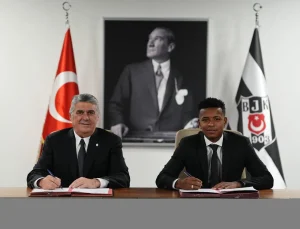 Beşiktaş, Keny Arroyo ile sözleşme imzalandığını açıkladı