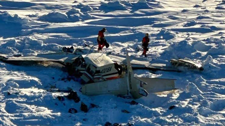 Alaska’da kaybolan uçağın enkazı bulundu: 10 ölü