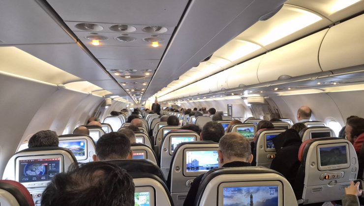 THY Yolcuları Uçağa Alıp Bekletti