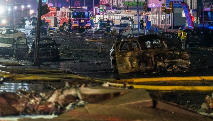 ABD’de 6 kişiyi taşıyan uçak yerleşim bölgesine düştü