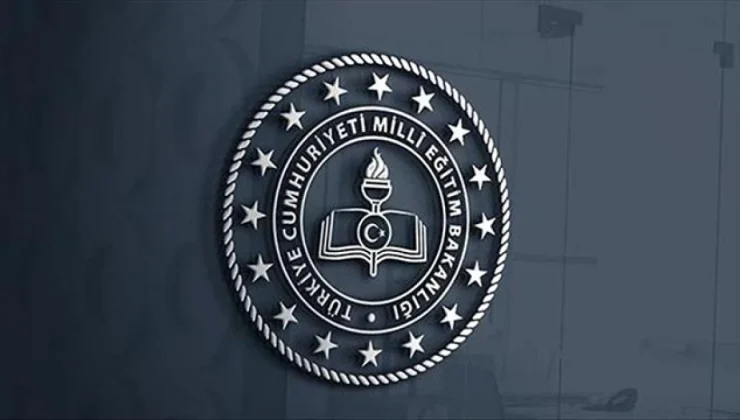 MEB’den bir sendikanın “müfredat dışı ders işlenecek” iddialarına açıklama