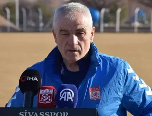 Sivasspor Teknik Direktörü Rıza Çalımbay: Kaostan çıkmamız için seri yapmamız gerekiyor
