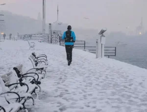 İstanbul ve Ankara’da kar uyarısı: Kış geri dönüyor