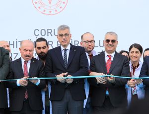 Sağlık Bakanı Çorum’a daha iyi hizmet sözü verdi